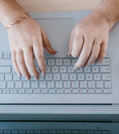 Nikki Hamilton typing